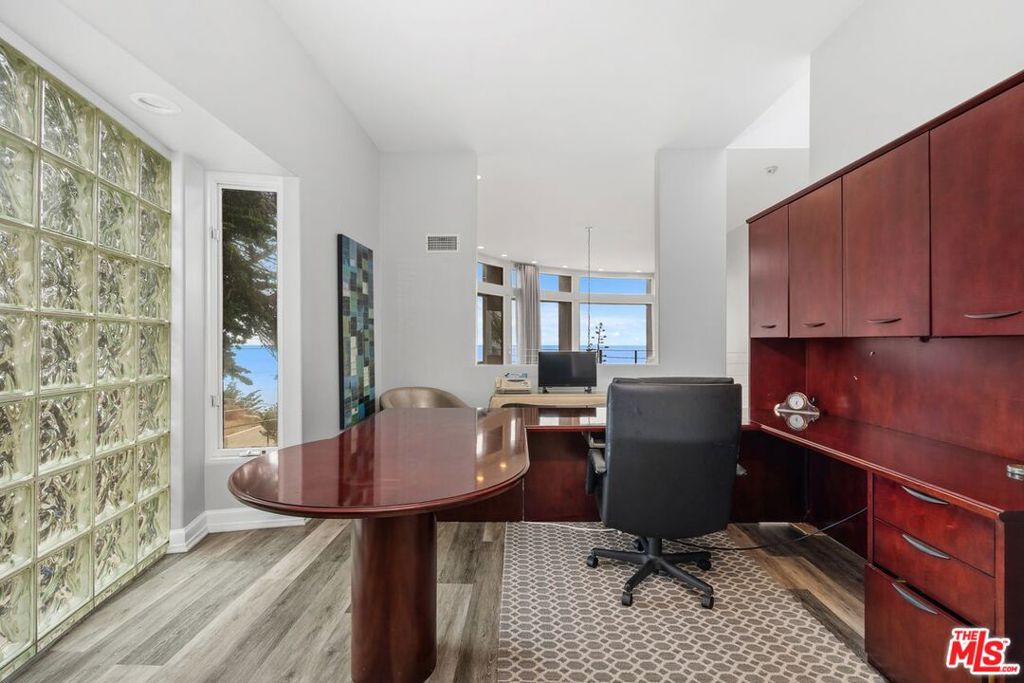 11834 Pacific Coast Highway Property Photo 17