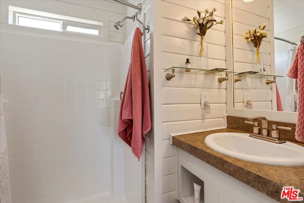 12055 Munsey Road Property Photo 27