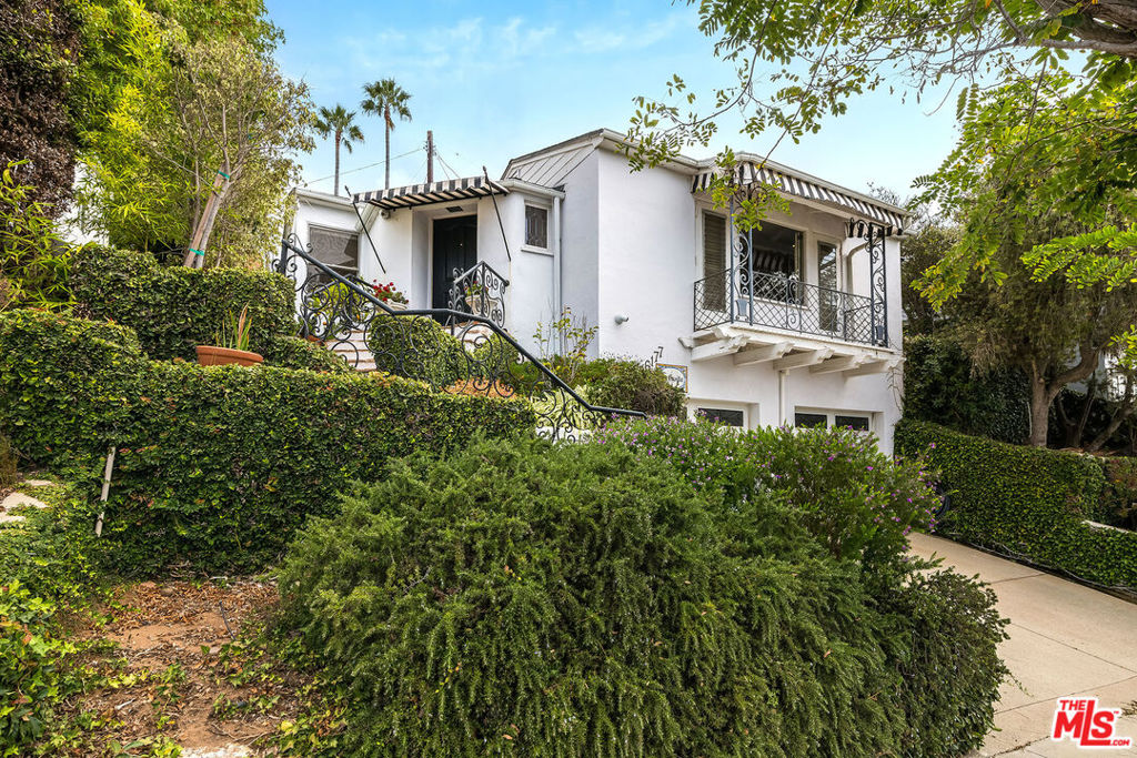 16177 Alcima Avenue Property Photo 1