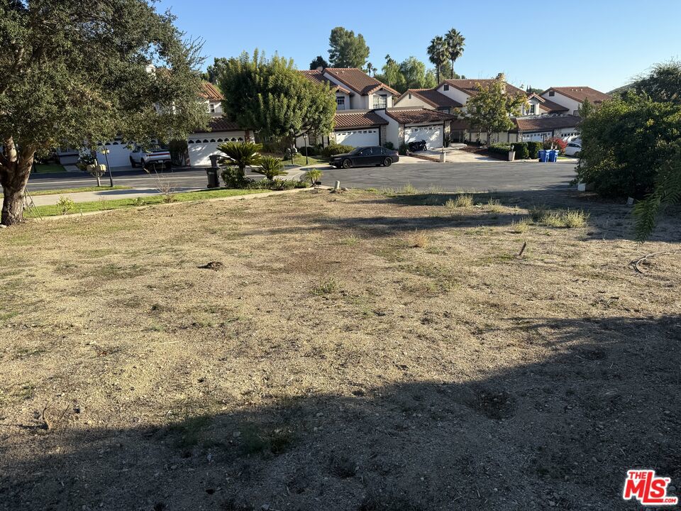 0 Ruthwood Property Photo 8