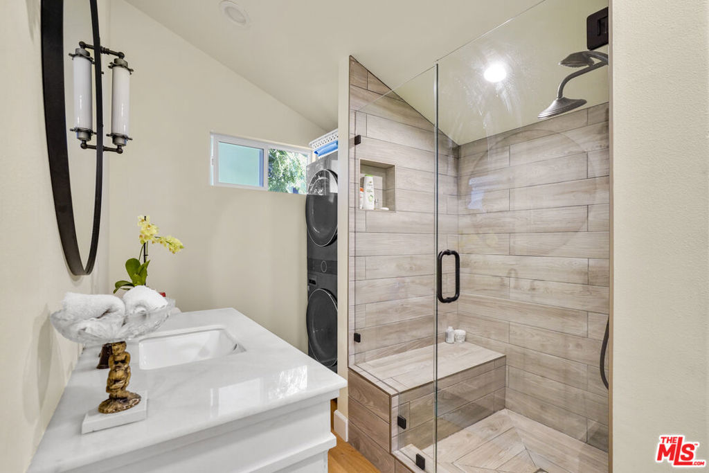 6052 Merritt Drive Property Photo 49