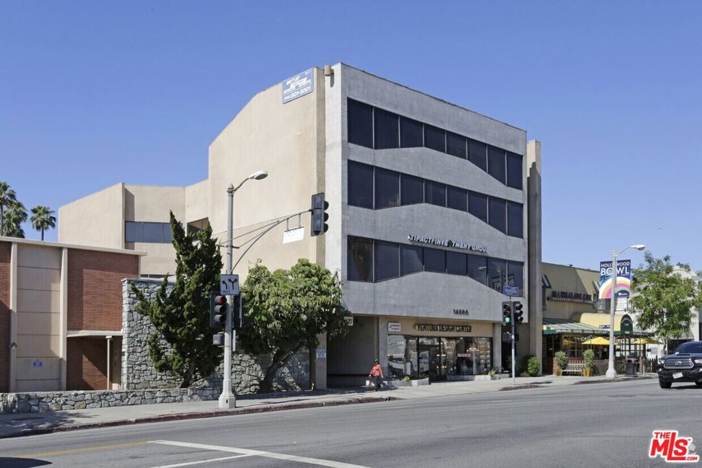 14900 Ventura Boulevard 310 Property Photo 20