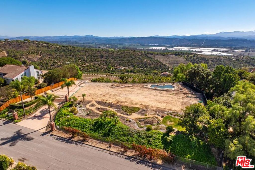 6312 Ridgecrest Lane