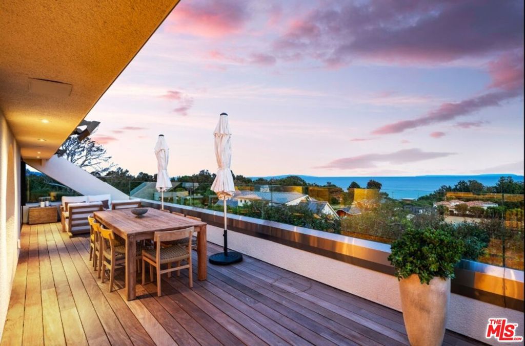 27553 Pacific Coast Highway Property Photo 1