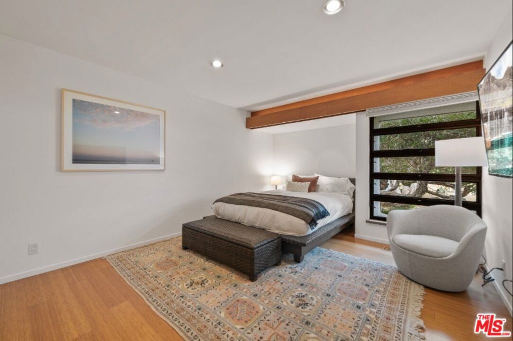 27553 Pacific Coast Highway Property Photo 15