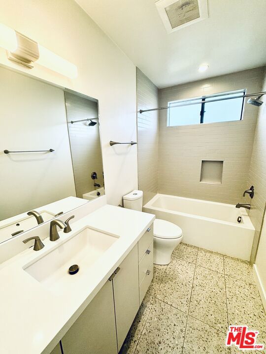1237 N Ogden Drive 3 Property Photo 9