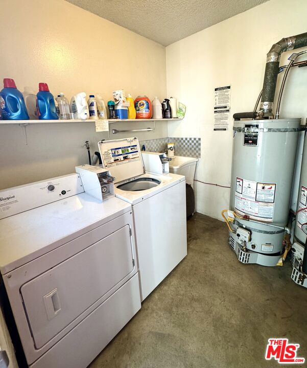 1237 N Ogden Drive 3 Property Photo 10