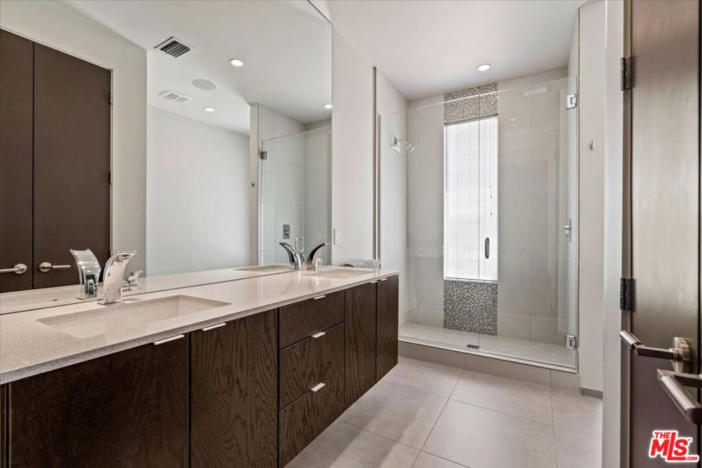 1175 Los Robles Drive Property Photo 41