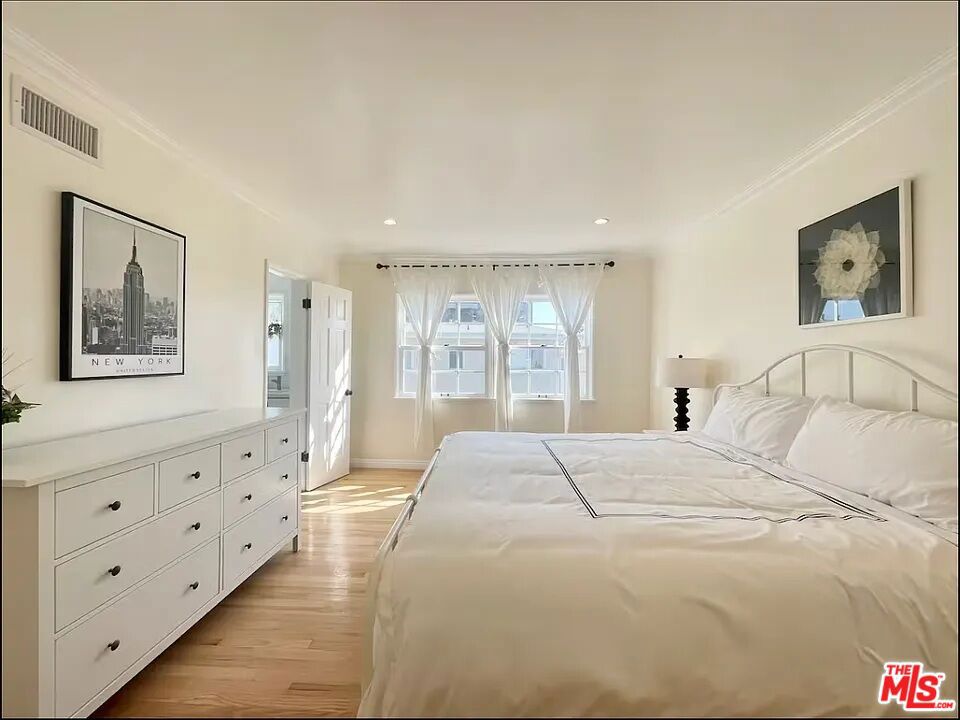 429 Ocean Ave 12 Property Photo 13