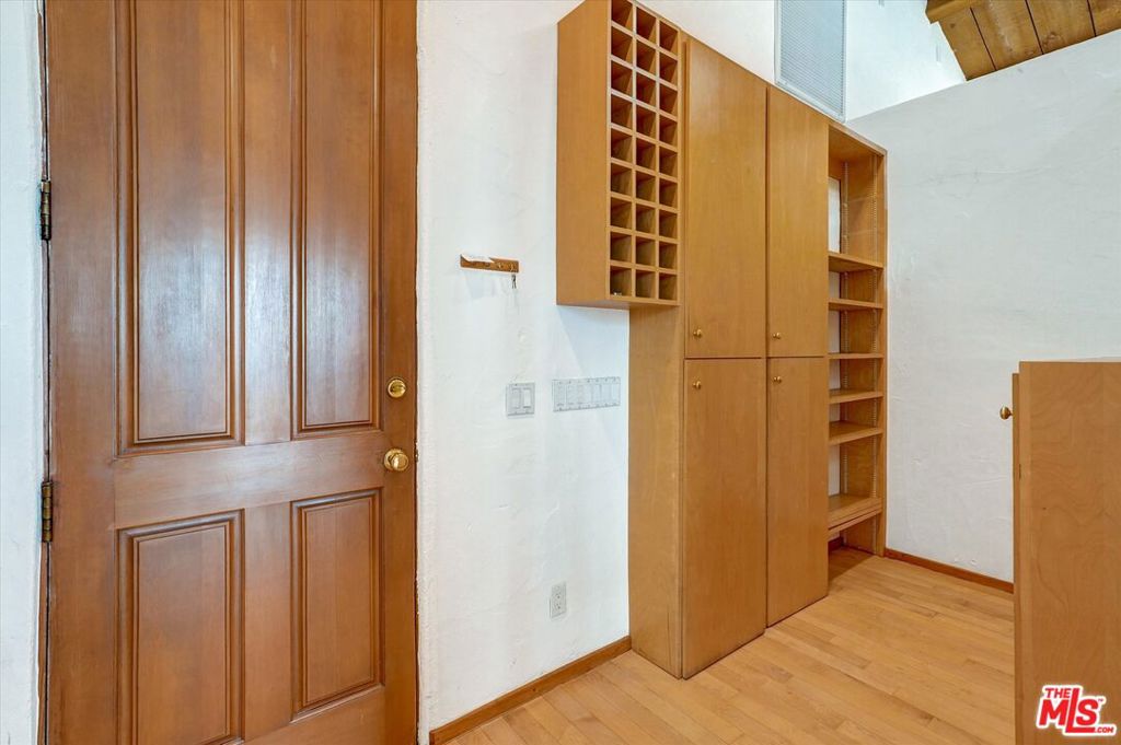 3916 Rambla Orienta Property Photo 16