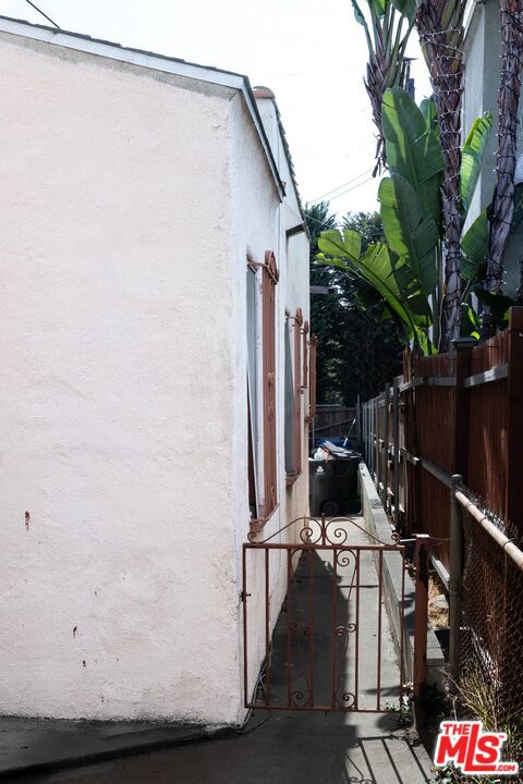 4214 W Slauson Avenue Property Photo 20