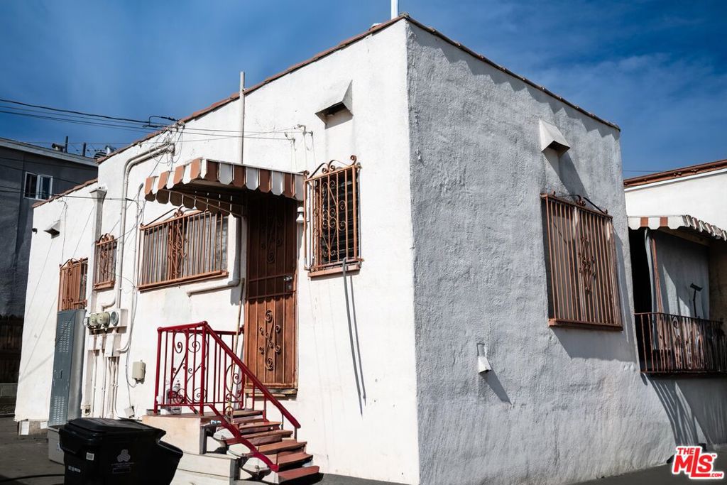 4214 W Slauson Avenue Property Photo 23
