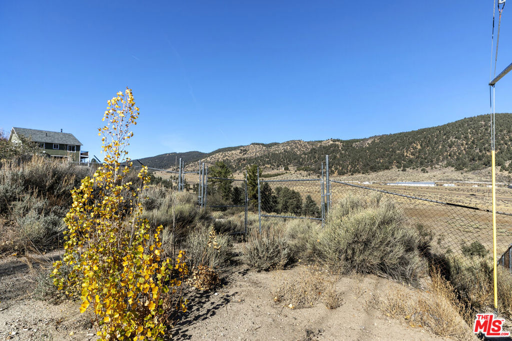 9317 Whispering Pines Road Property Photo 1