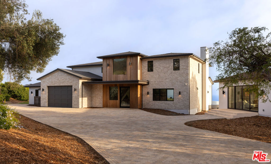29924 Harvester Road Property Photo 6