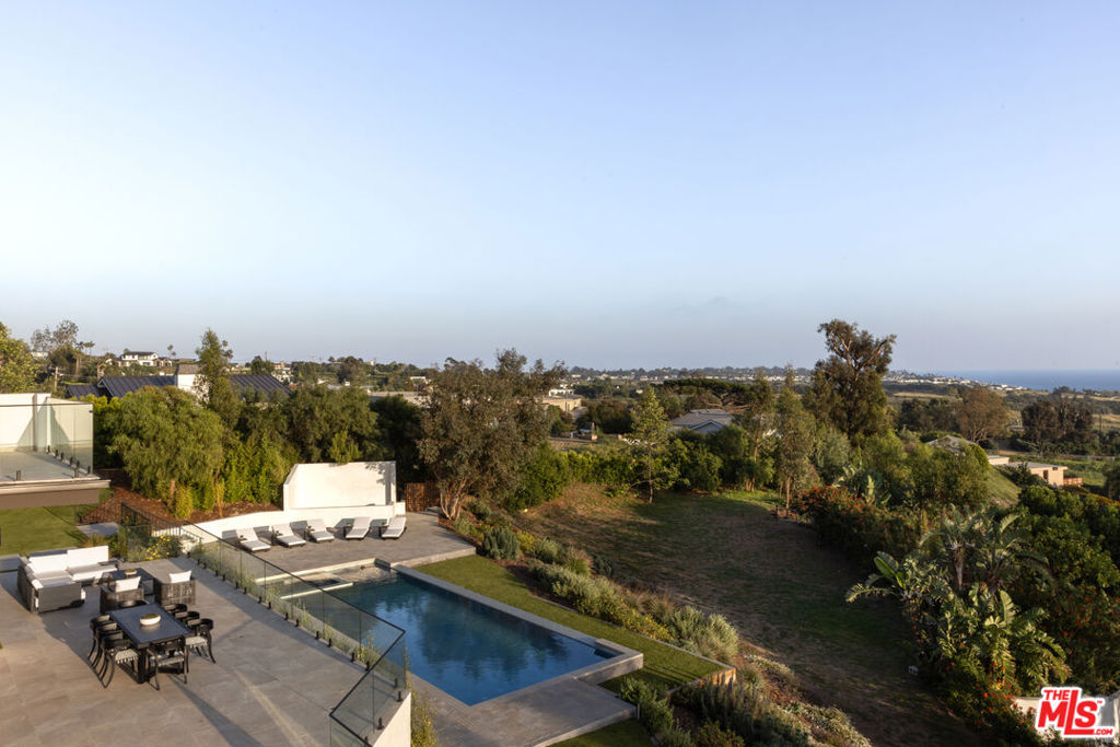 29924 Harvester Road Property Photo 25