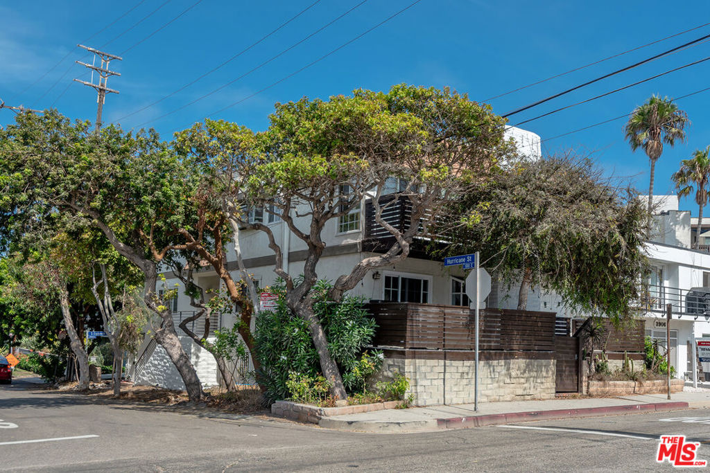 3900 Pacific Avenue Property Photo 1
