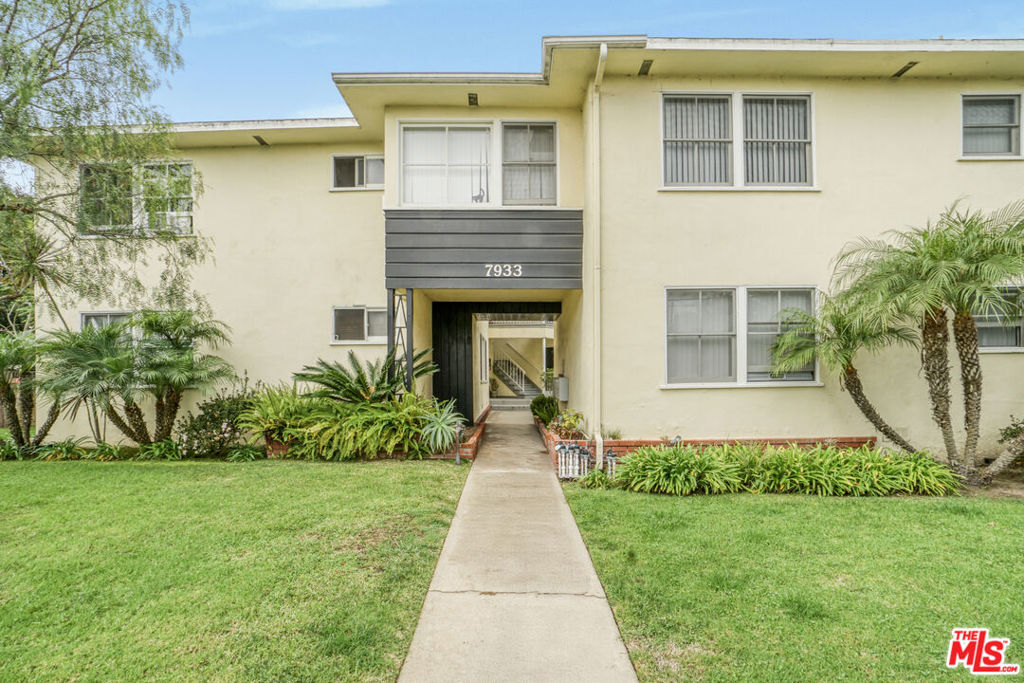 7933 Alverstone Avenue Property Photo 1
