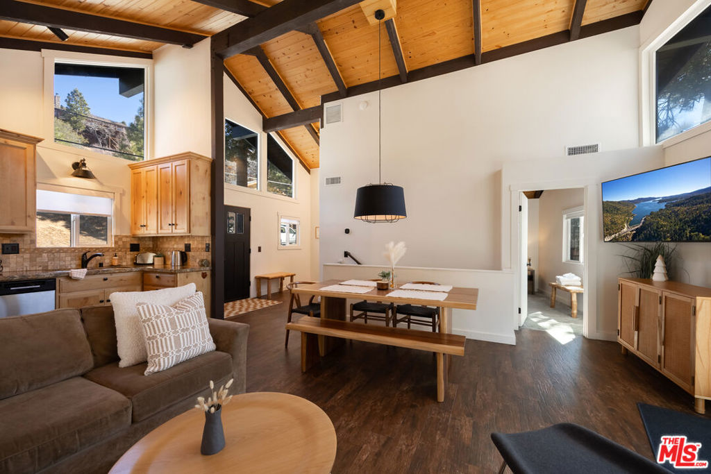 43343 Bow Canyon Road Property Photo 5