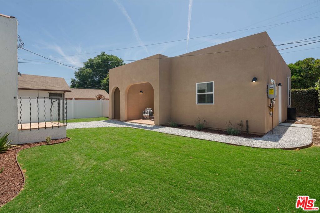 1826 W 78th Street Property Photo 29