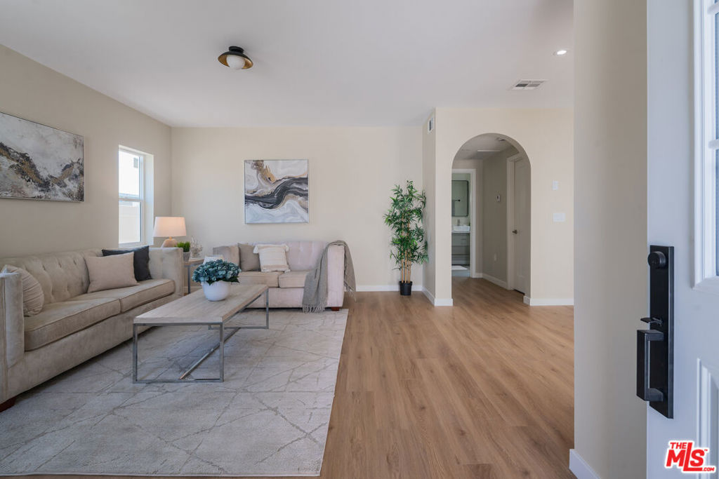 1826 W 78th Street Property Photo 33