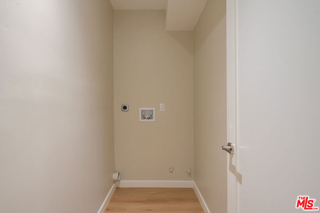 1826 W 78th Street Property Photo 45