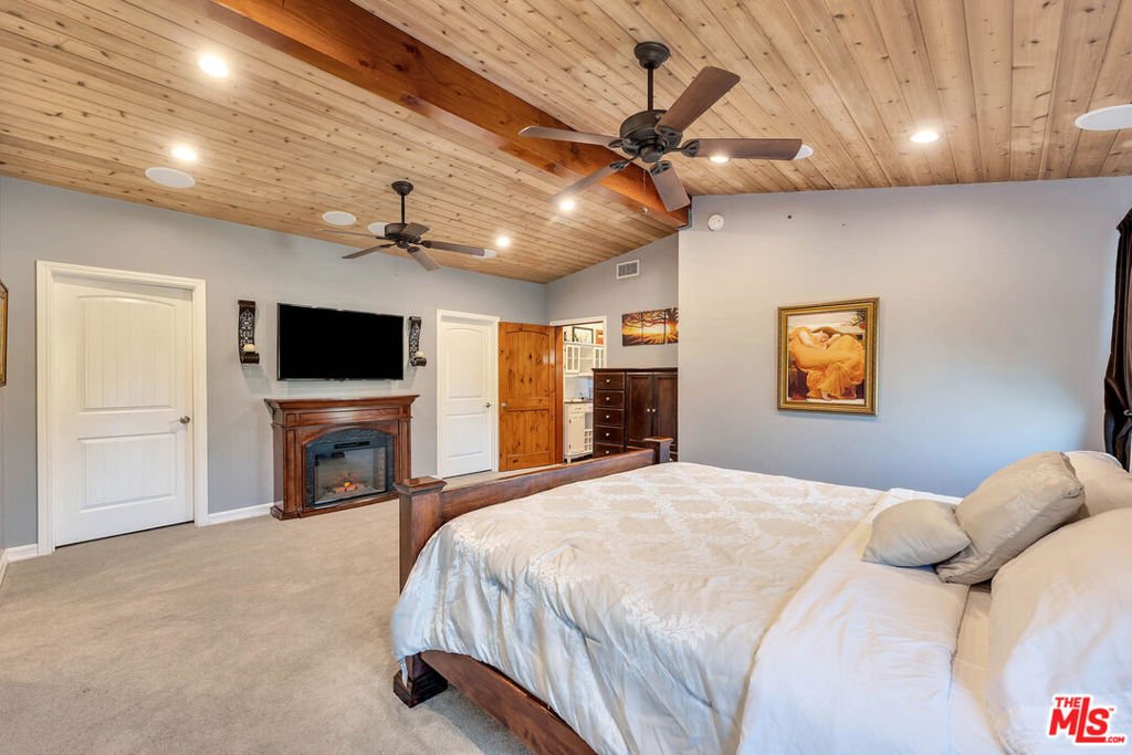 21832 Canon Drive Property Photo 45