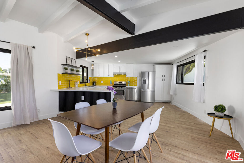 25622533 Property Photo 5