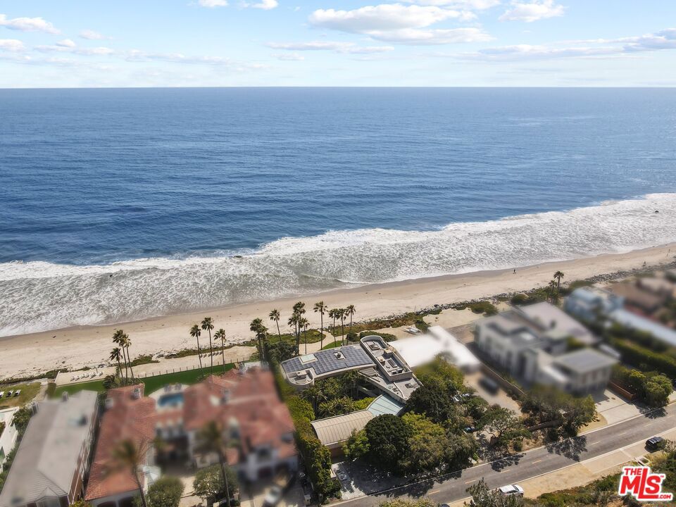 31280 Broad Beach Road Property Photo 6