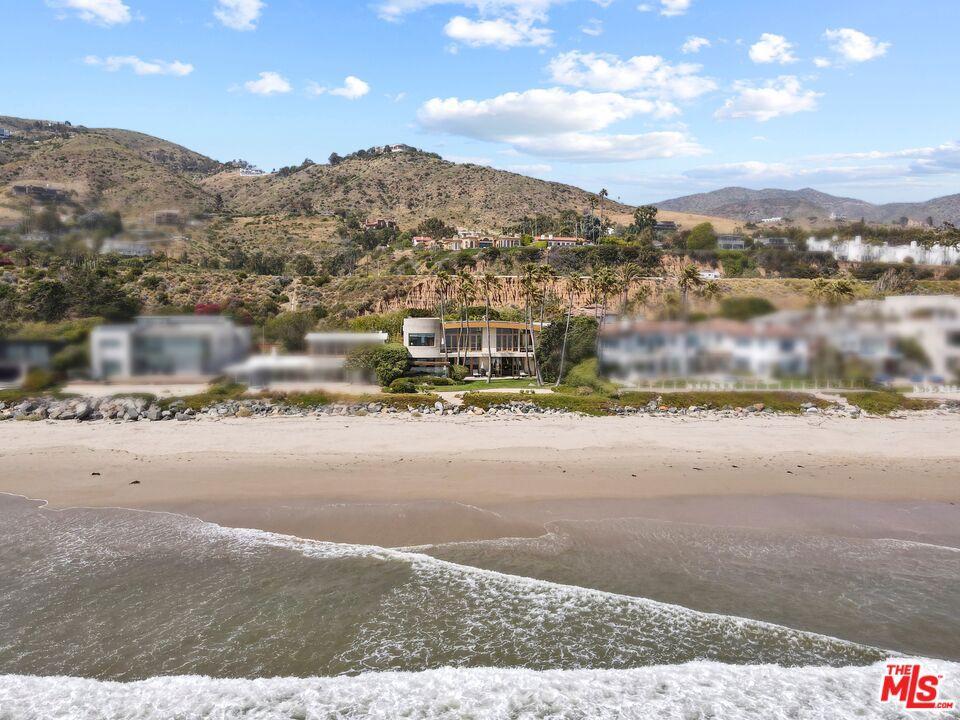 31280 Broad Beach Road Property Photo 18