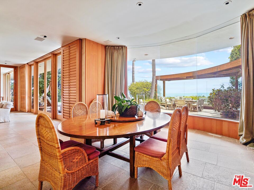 31280 Broad Beach Road Property Photo 23
