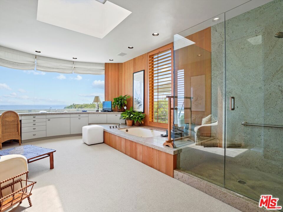 31280 Broad Beach Road Property Photo 30