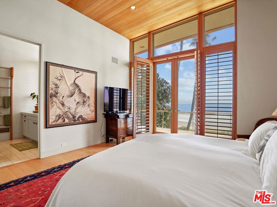 31280 Broad Beach Road Property Photo 35