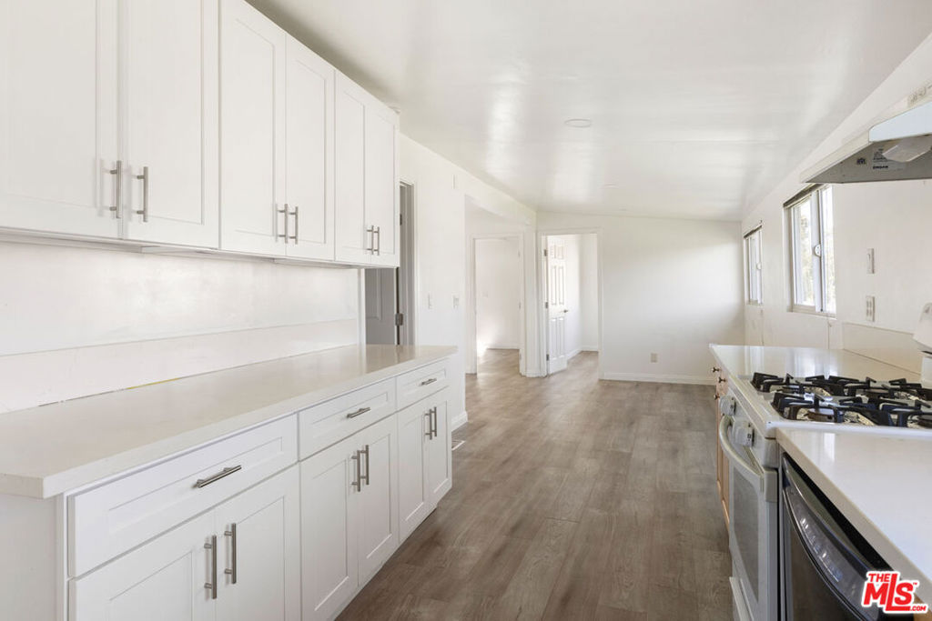 2058 Redding Avenue Property Photo 10