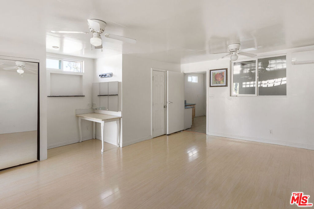 2058 Redding Avenue Property Photo 22