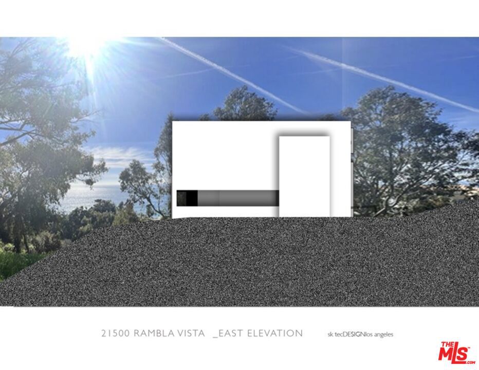 21500 Rambla Vista Property Photo 5