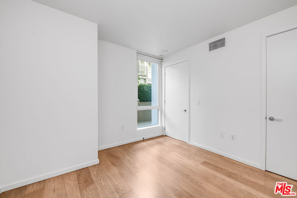 1705 Ocean Ave #107 Property Photo 55
