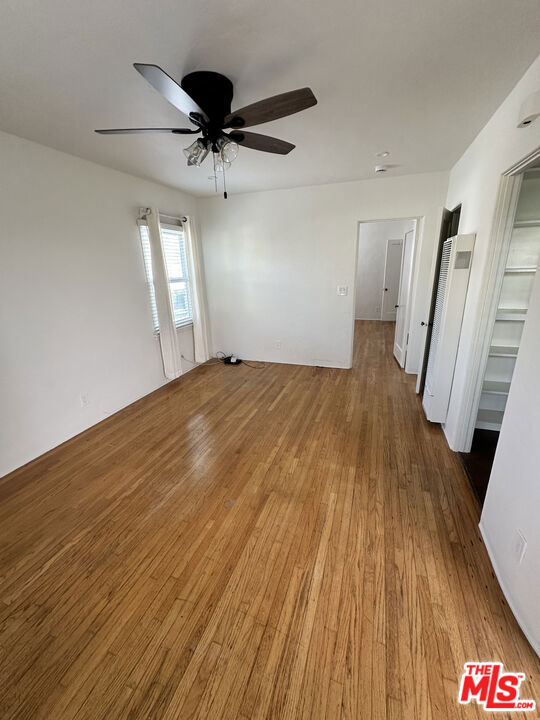 2712 Pacific Avenue Property Photo 4