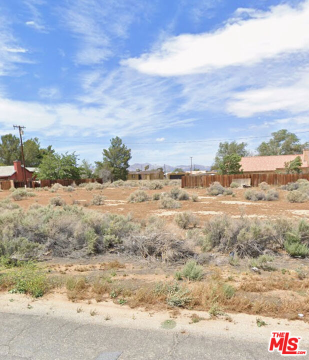 203 N/a Property Photo 3