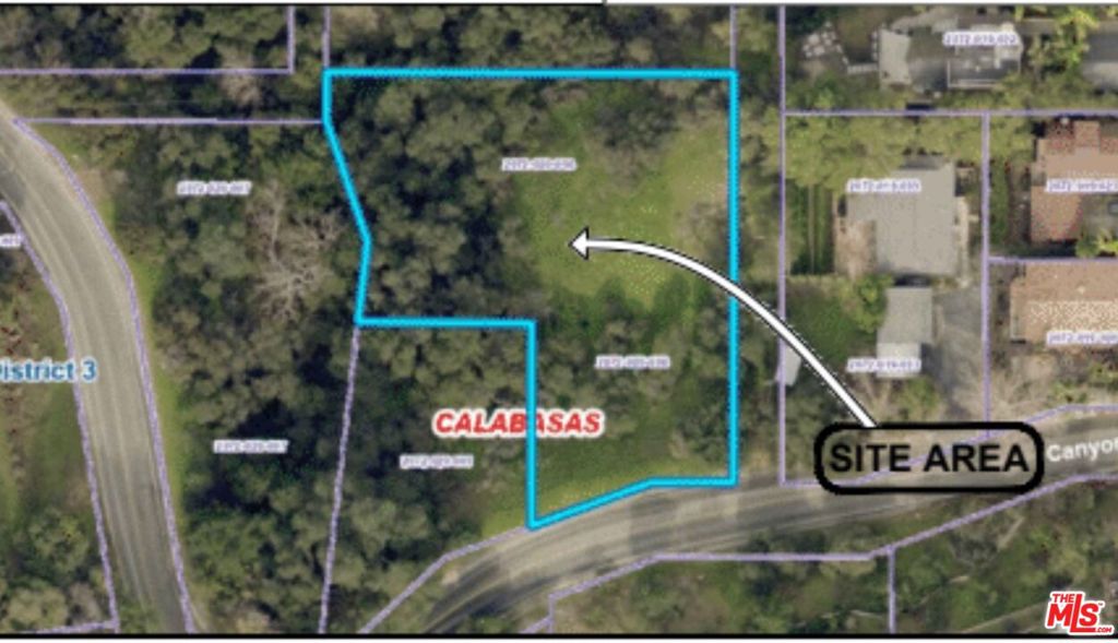 23288 Canyon Drive Property Photo 2
