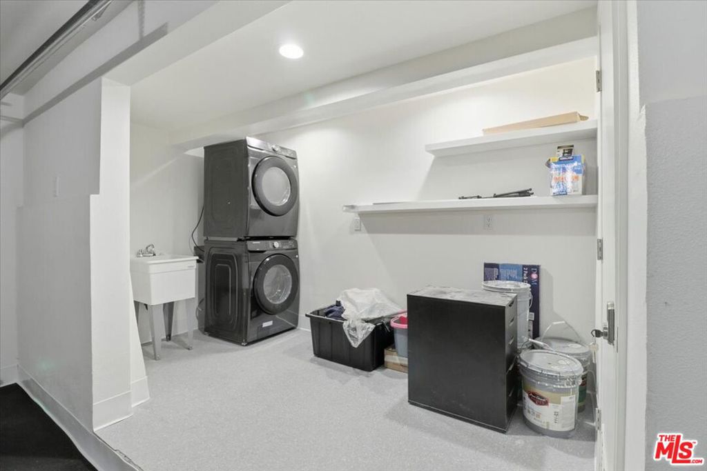 109 Dudley Avenue Property Photo 14