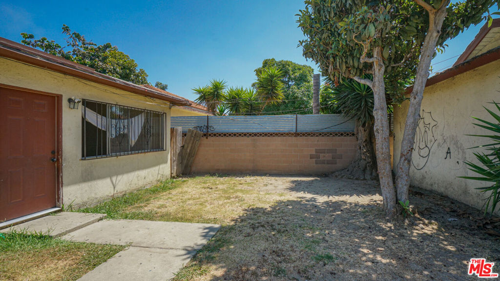 3847 W 110th Street Property Photo 11