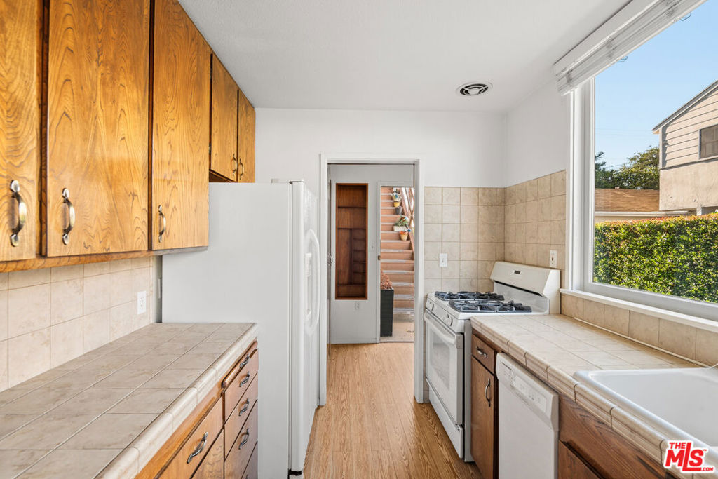 1621 Manning Avenue Property Photo 13