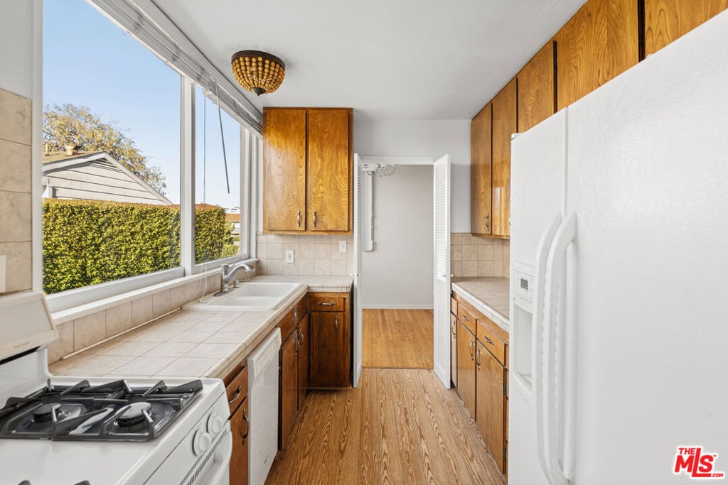 1621 Manning Avenue Property Photo 14