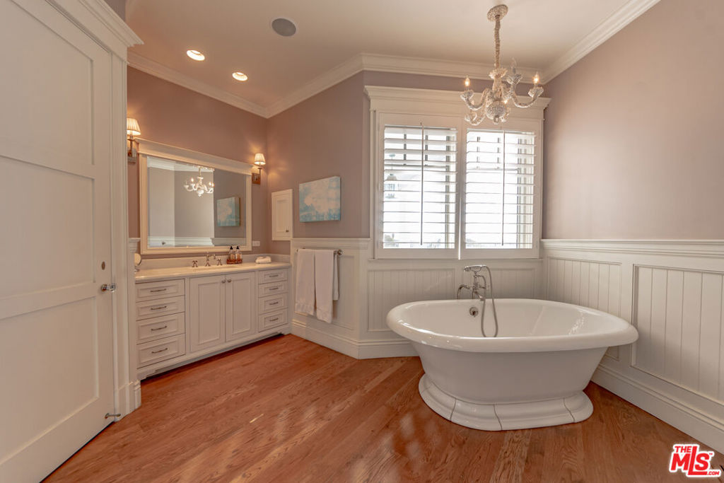 30760 Broad Beach Road Property Photo 21