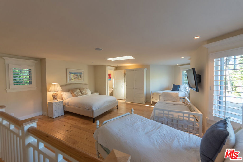 30760 Broad Beach Road Property Photo 40