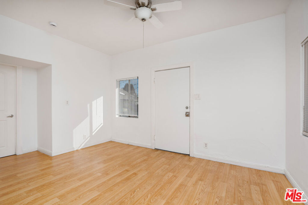2440 Wabash Avenue Property Photo 12