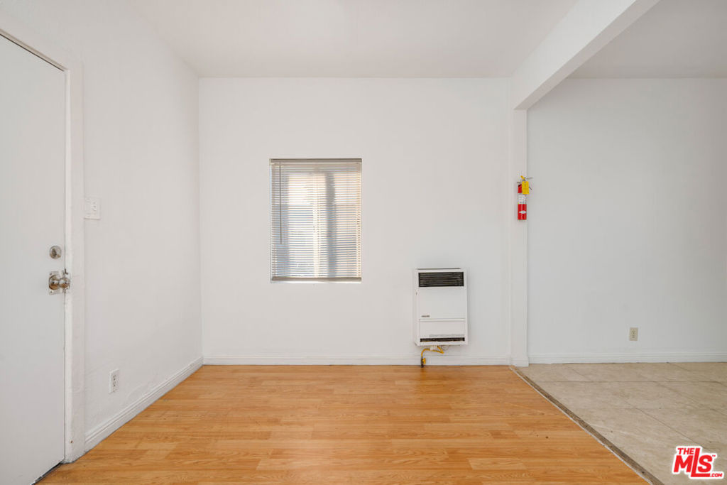 2440 Wabash Avenue Property Photo 13
