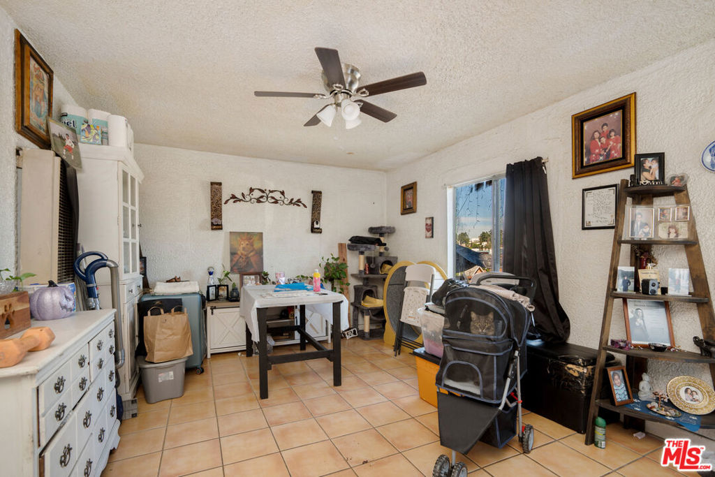 2440 Wabash Avenue Property Photo 14