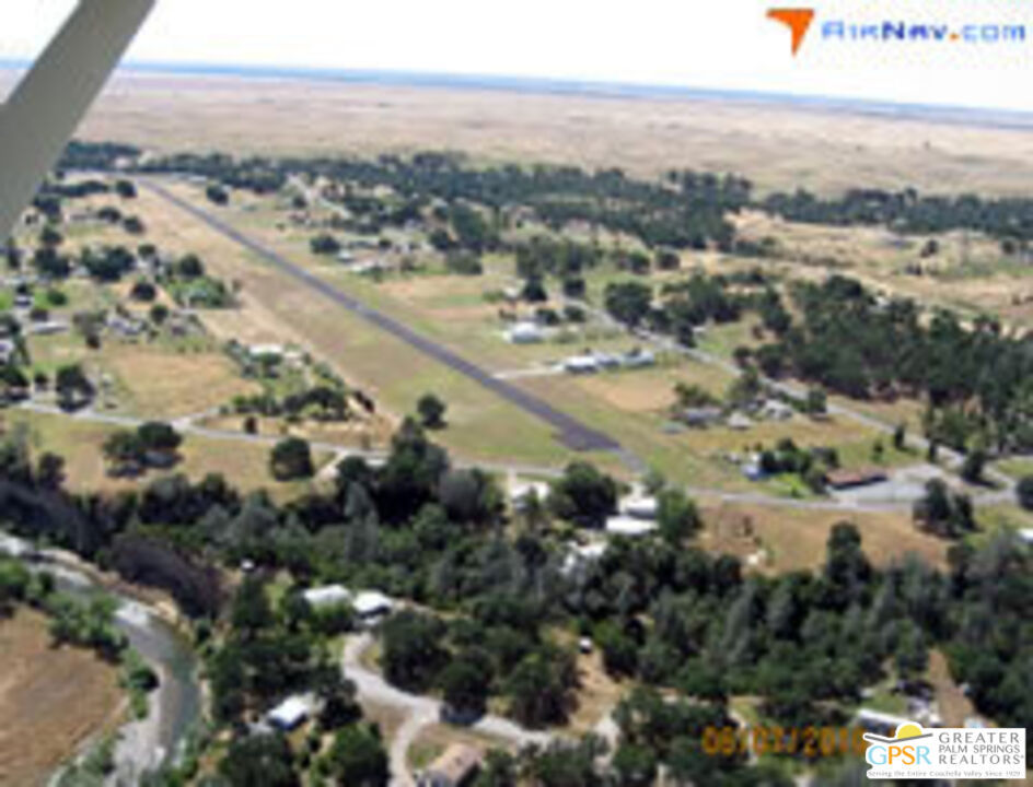 17333 Wagon Wheel Drive Property Photo 9