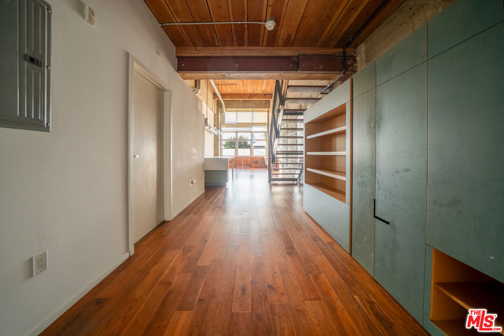 530 S Hewitt Street 147 Property Photo 11
